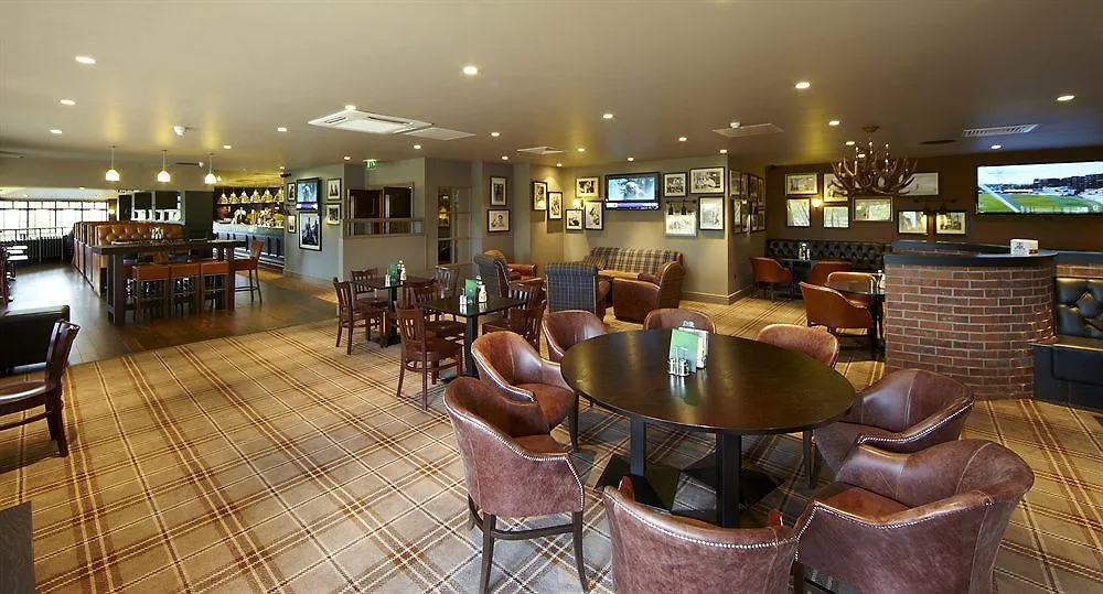 Village Hotel Blackpool 4*,
